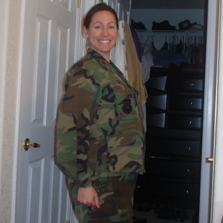 Angela Aboutus2